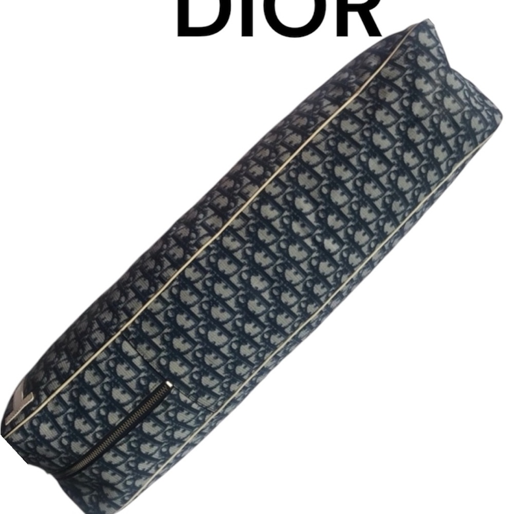 Dior Navy Monogram Shoulder Yoga Bag - Picture 5 of 9